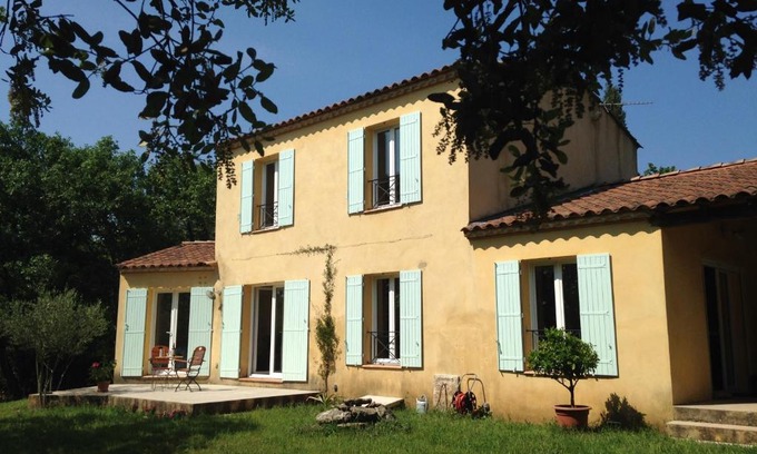 Vers-Pont-du-Gard Bed & Breakfast | Les marguerites