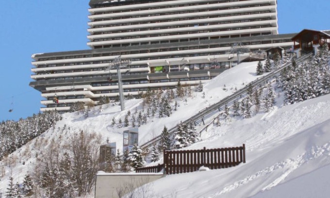 Les Menuires Apartment | LES MENUIRES 4pers. slopes at 10m-Wifi-TV-Balcony/No smoking-FINAL CLEANING INCLUDED