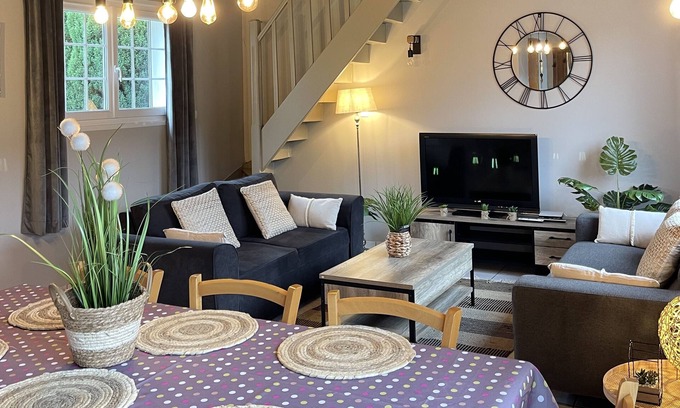 Escalles House | LES Mouettes