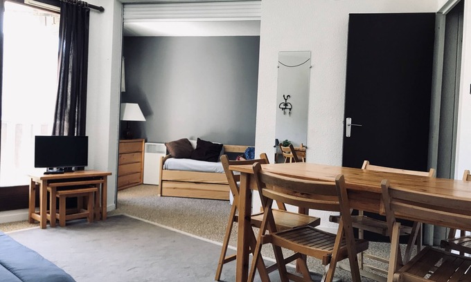 Les Orres Apartment | Les Orres apartment 6 pers/3 rooms, fully equipped really at the foot of the slopes