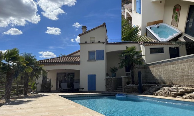 Saint-Rome-de-Tarn House | les palmiers des causses
