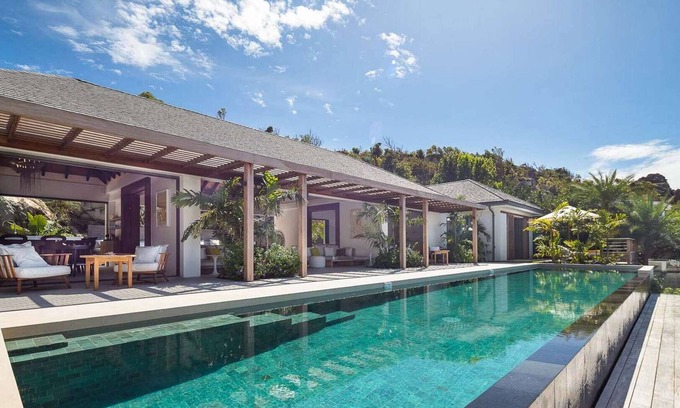 Flamands Villa | Les Roches Luxury villa