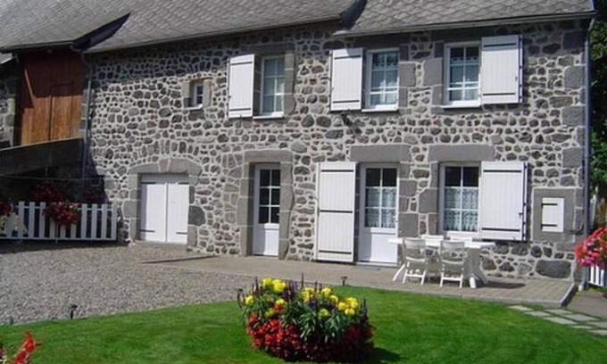 Saulzet-le-Froid House | Les Rouchoux - Saulzet-le-froid