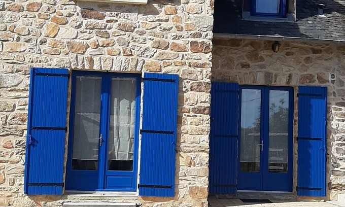 Saint-Bonnet-l'Enfantier Apartment | Les Sabots D'angélina Appartement de Charme au Cœur de la Campagne Corrézienne