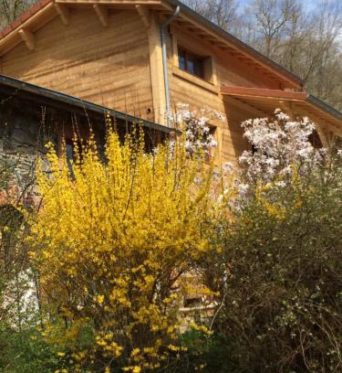 Saint-Symphorien-sur-Coise Bed & Breakfast | Les Sittelles de Bamboche