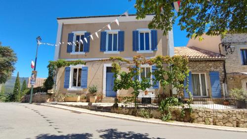 Grambois Bed & Breakfast | Les Terrasses d'Antonin