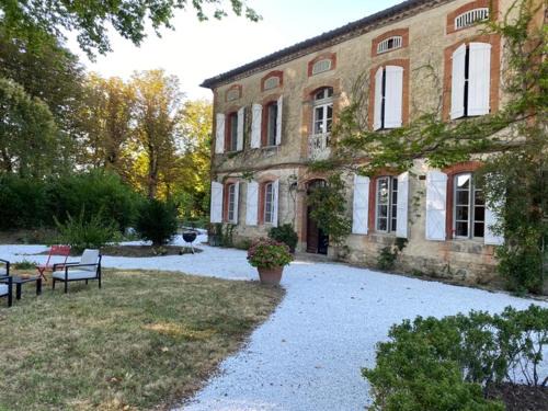 Saint-Felix-Lauragais Bed & Breakfast | Les Terrisses - Chambres d'hôtes avec piscine
