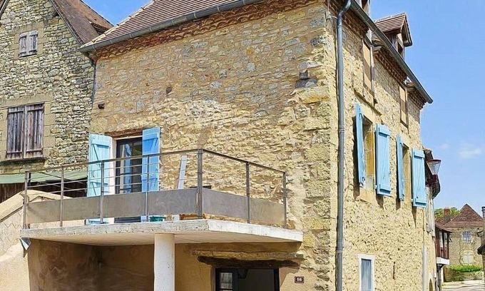 Betaille House | Les Volets Bleus - BETAILLE