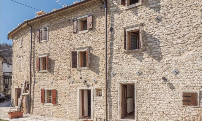 Sant'Anna d'Alfaedo House | Lessinia 2