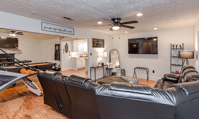 Tougaloo House | Let the Good Times Roll Home
