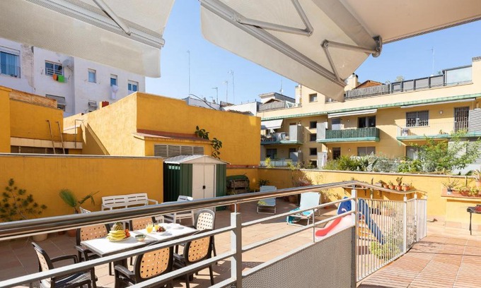 Navas Apartment | Lets Holidays Terrace Barcelona