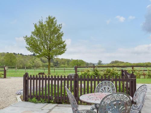 Bures House | Leveret Lodge