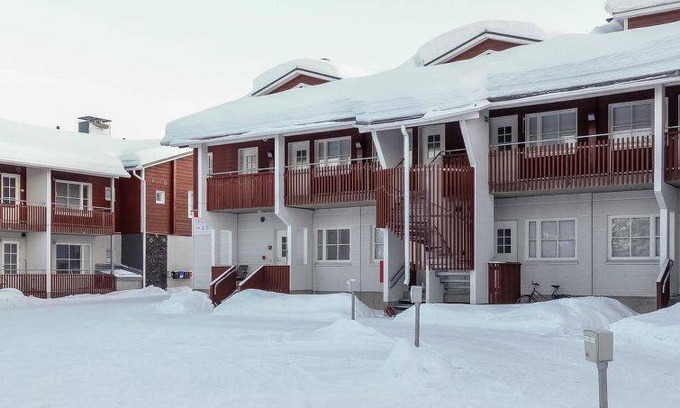Sirkka House | Levi star / 902