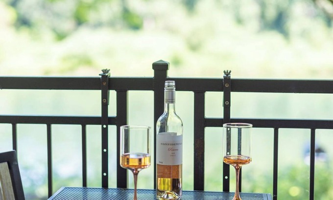 Woodland Hotel | Lewis River Inn