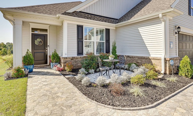 Lewisville House | Lewisville Home: 12 Mi to Downtown Winston-Salem!