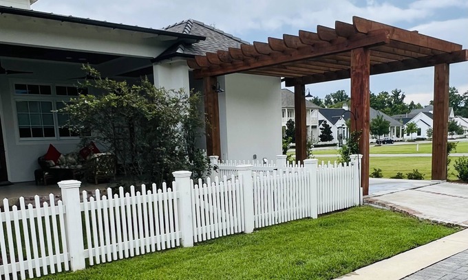 Highlands - Perkins Apartment | LexiLanka luxury apartment-Near LSU/Stadium, L'Auberge, downtown & airport