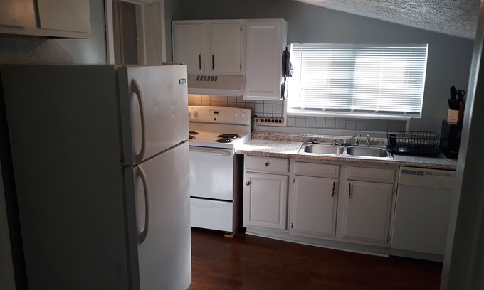 Maysville Apartment | Lexington street
