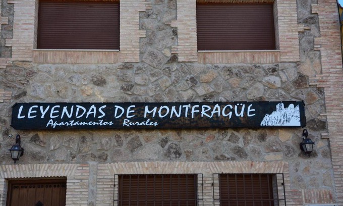 Torrejon El Rubio Apartment | Leyendas de Monfragüe