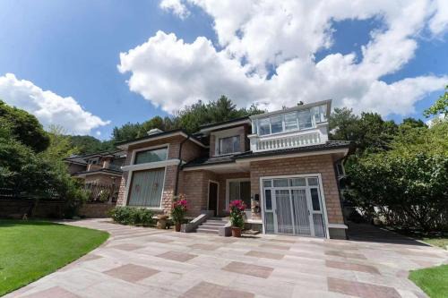 Fenghua Bed & Breakfast | LiangQishanyuankezhan