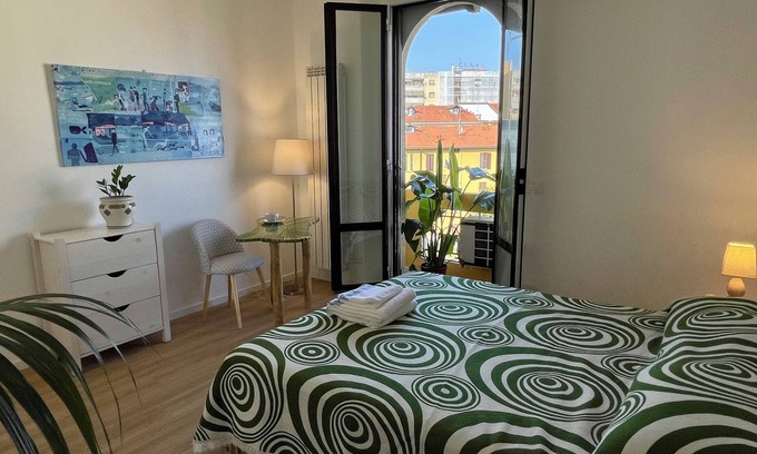 Garegnano Apartment | Liberty apartment in Milan