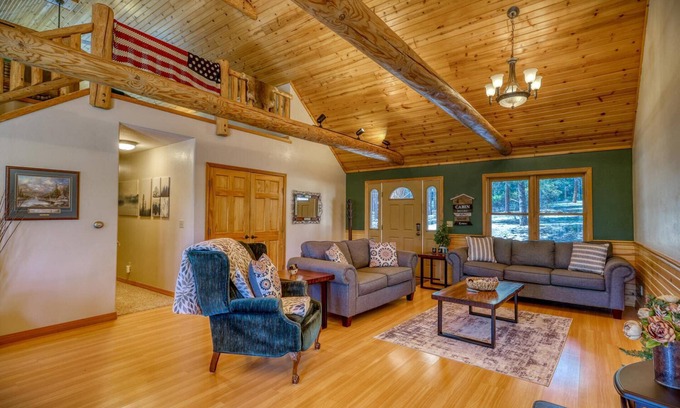Pagosa Springs House | Liberty Lodge: 15% off until Nov22!