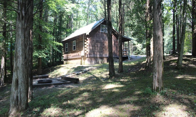 Rome Cabin | Liberty Lodge, Twin Lakes Country Cabins