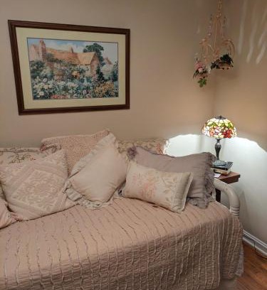 Medina House | Liberty Manor Il