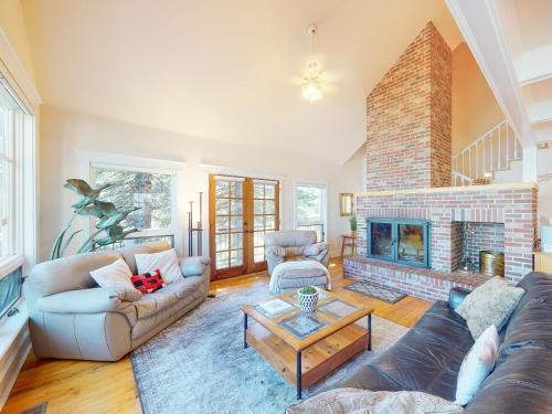 McCall House | Liberty Point