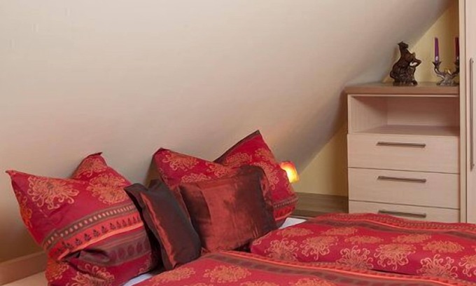 Viereth-Trunstadt Apartment | Liebevoll eingerichtete Dachgeschosswohnung (31qm) für 2 Personen