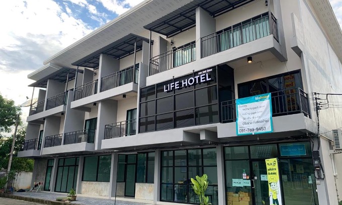 Chiang Rai Hotel | Life Hotel Rongkhun - White Temple Chiangrai