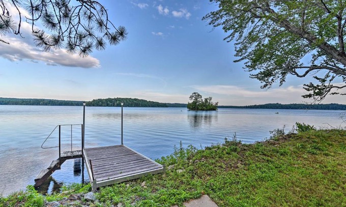 Winthrop House | Life on the Lake with Private Dock and Fire Pit!