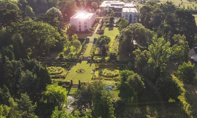 Thorpe-le-Soken Hotel | Lifehouse Spa & Hotel