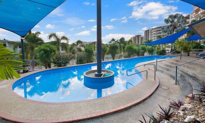 Cullen Bay Apartment | Lifestyle Rich Waterfront Residence with Bay Views