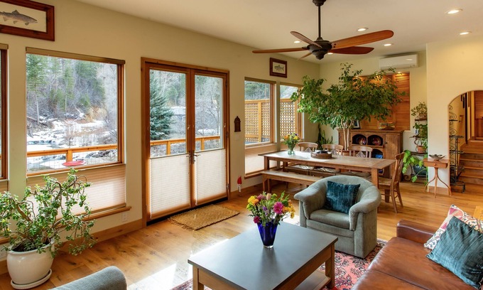 Jamestown House | Light Filled Home 10 miles West of Boulder with Views of Cascading Waterfalls