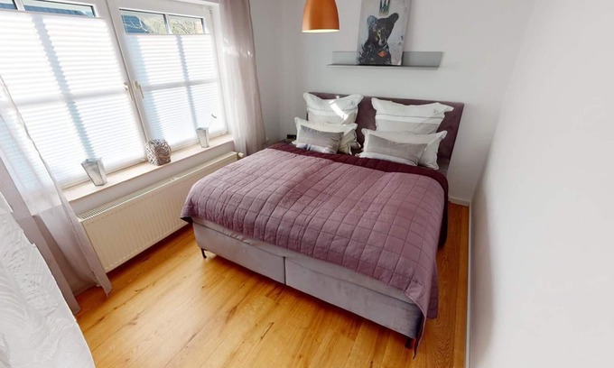 Ohlhof Apartment | Light-flooded apartment with a magnificent view of the old town & Harz mountains!