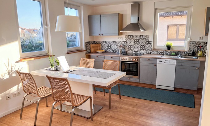 Lorsch Apartment | Light-flooded cozy vacation apartment