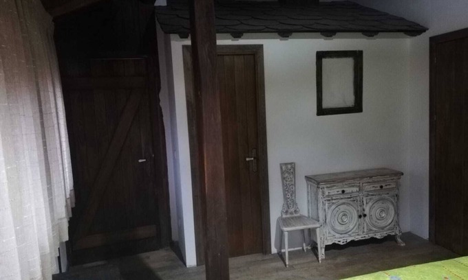 Rubia House | LIGHT room