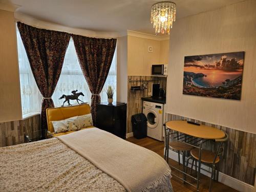 Reading Apartment | Light Studio