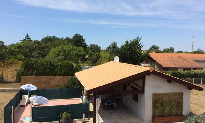 Lesparre-Medoc House | Lighthouse Cottage + Boat Activities, Towed Buoys, Sea Fishing, Wine Tourism