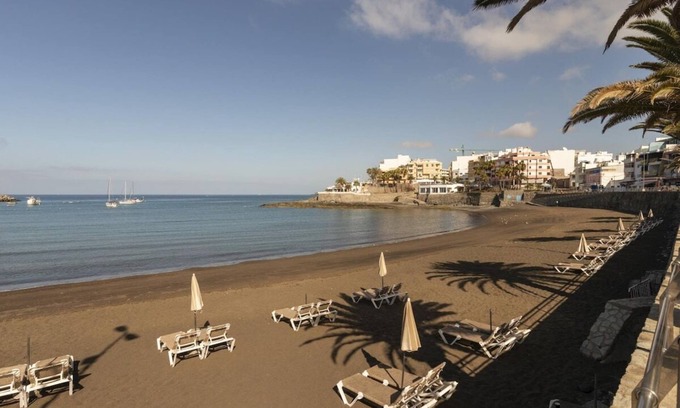 Arguineguin Apartment | Ligthbooking Lola Beach playa de Arguineguin