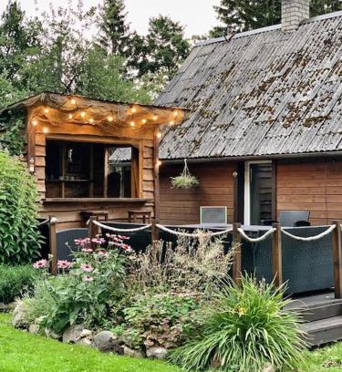 Viljandi Parish House | Lihtne majake asukohas Valma