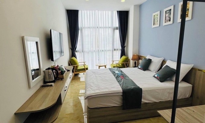 Tan Phu District Hotel | Like Hotel