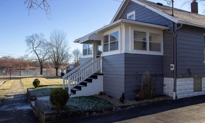 Akron House | Lil' Lake House - Dog and Family Friendly, 2 BR