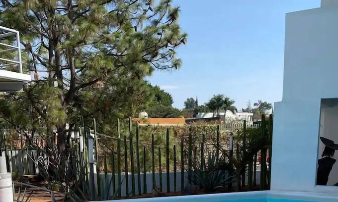 Oaxaca Villa | Lila Villa Mins from Historic Oaxaca