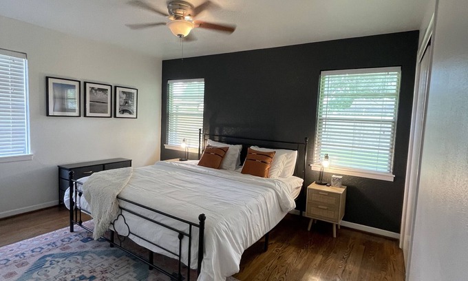 Houston House | Lilly’s Maison #4- Medical Center, NRG, Galleria retreat