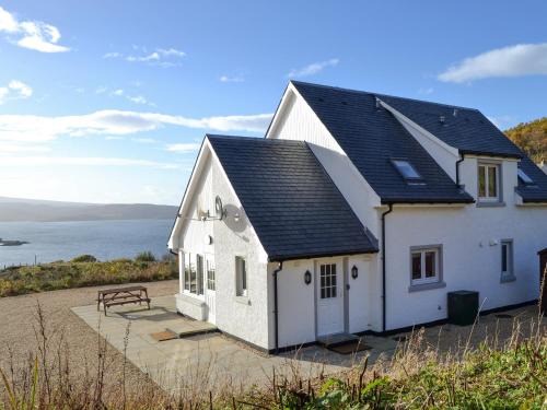 Diabaig House | Lily Lodge - Uk31958
