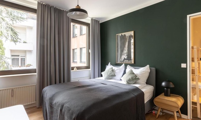 Aachen Apartment | Limehome Aachen Vereinsstraße