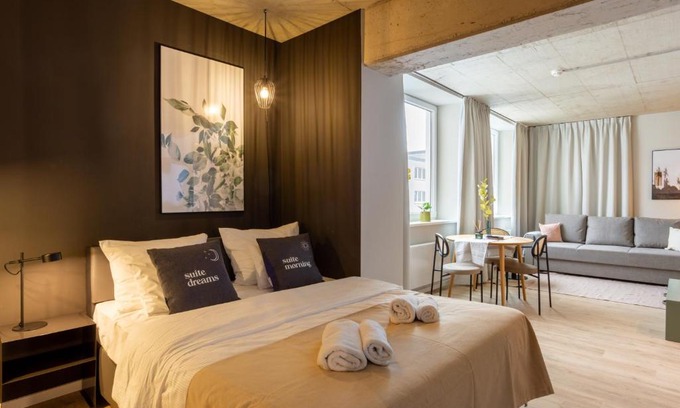 Stadtmitte Apartment | Limehome Düsseldorf Stresemannstraße - Digital Access