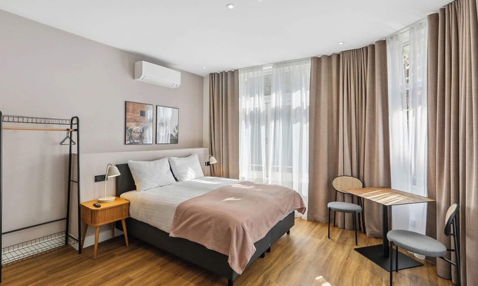 Zuidwal Apartment | Limehome Den Haag Nieuwstraat
