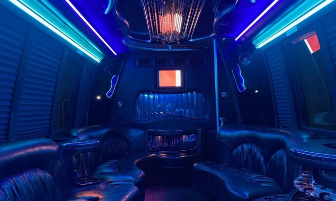 Lemont House | Limo Party Tailgate Bus